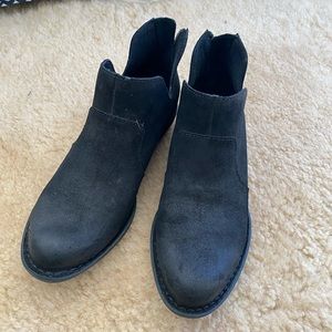 Born Kerri Ankle Boots size 7